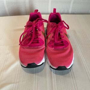 Nike Air Max Motion Women’s Running Shoes Size 5Y